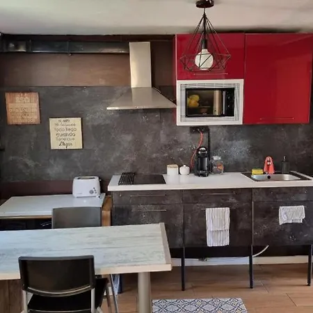 Дом отдыха Tipica Casa De Piedra