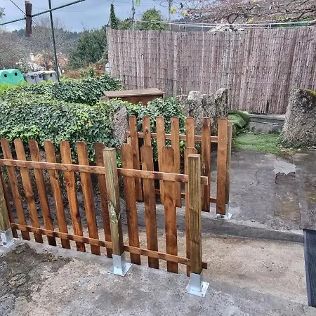 別荘 Tipica Casa De Piedra *