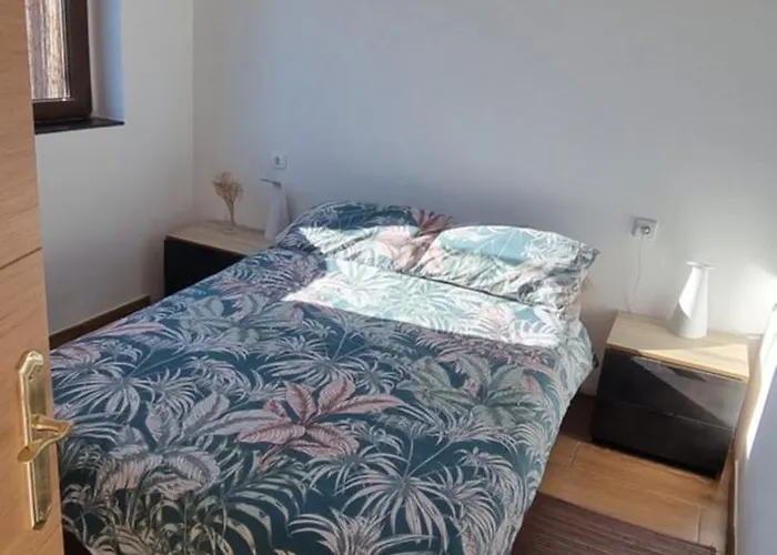 Tipica Casa De Piedra